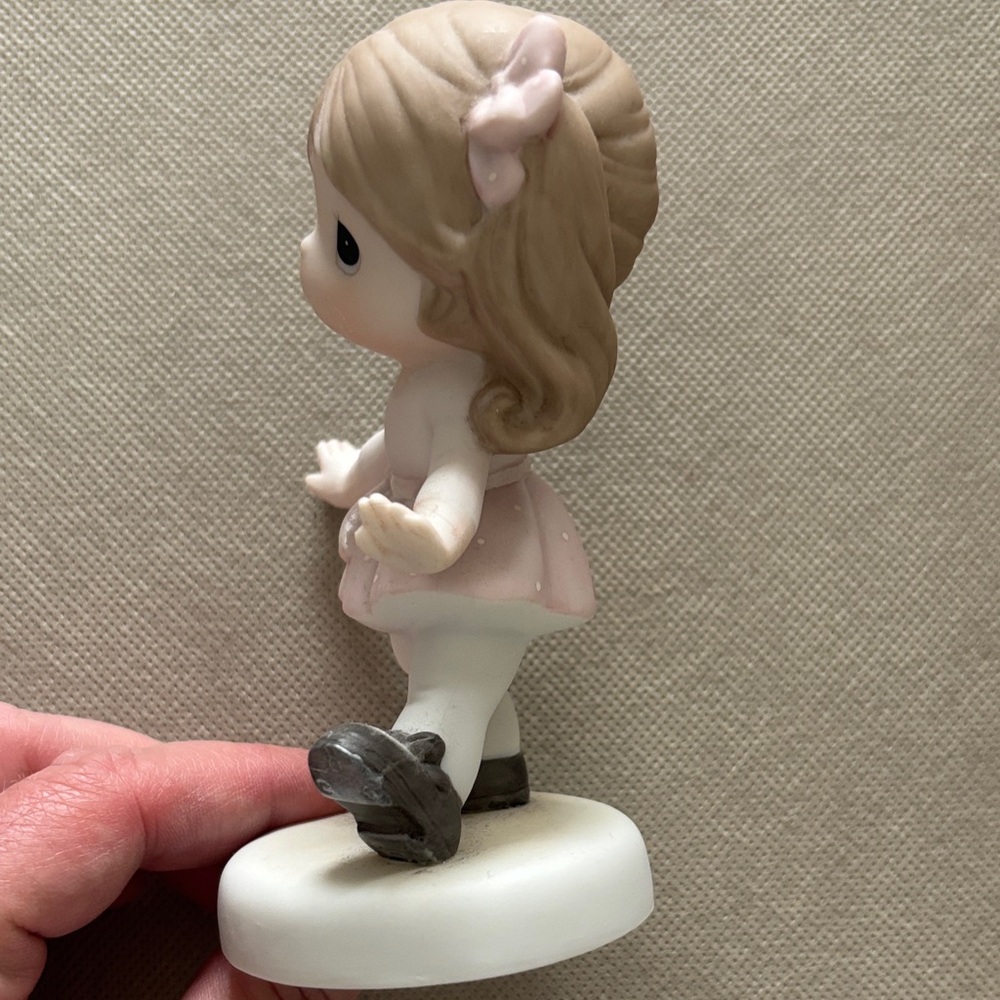 Precious Moments Porcelain Figurine - Picture 5 of 5